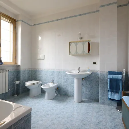Villa Luxury Mountain With Pool & Beautiful Views In Puglia Roseto Valfortore