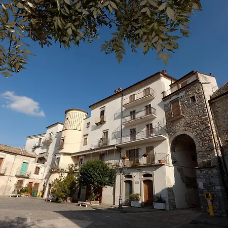Luxury Mountain With Pool & Beautiful Views In Puglia Villa